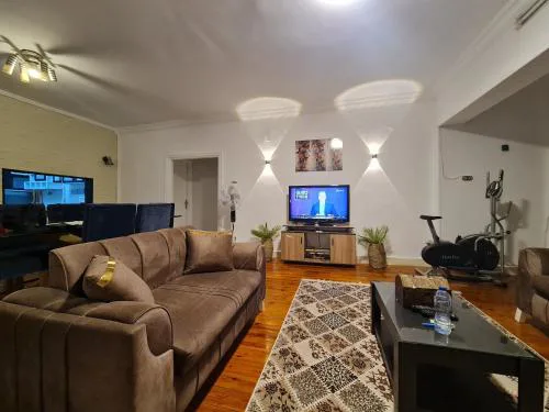 Convenient Apartment in Makram Ebaid - Nasr City