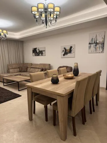 Cozy 2BR Apartment In CFC Aura