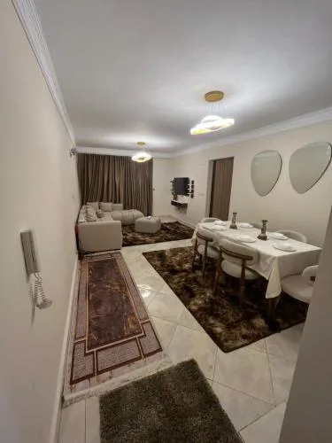 Cozy Apartment 9 Min to Cairo Airport