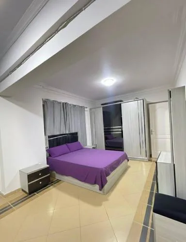 Crown Nasr Suites