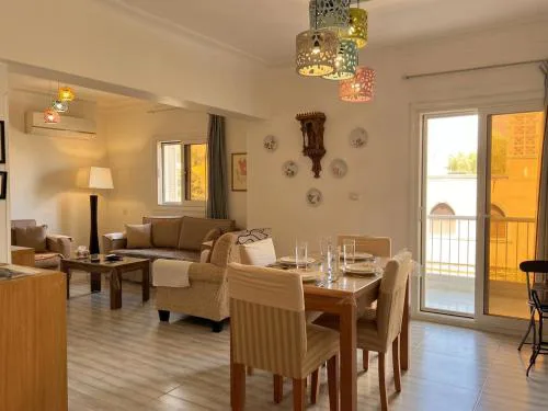 Dar Lama - Convenient, AirCon, beautiful views