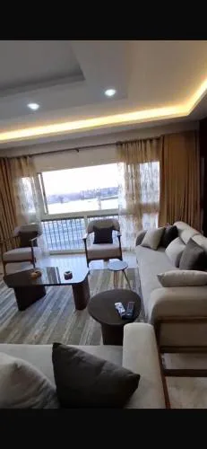 Deluxe Direct Nile Apartment