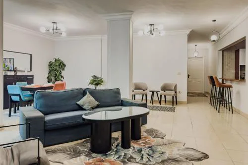 Distinct & Decent 2 BDR Apt Steps From Nightlife and Airport