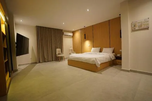 EGMS-CN-3 Luxury studio