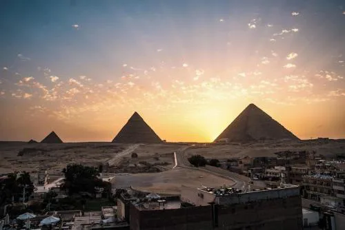 Egypt Pyramids Hotel