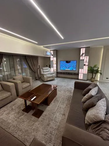 Elegant Three-Bedroom Apartment in Mohandessin