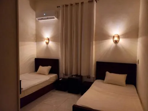 Five Hostel
