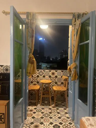 Fresh downtown apt with amazing view near Nile
