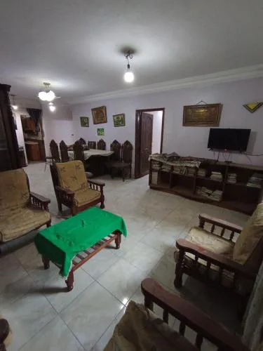 Furnished Apartment with three bedrooms