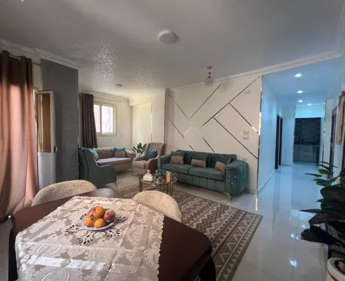 Giza Home 3