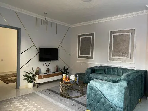 Giza Home 4
