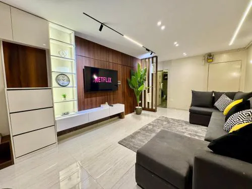 Gleaming 1BDR Rehab - by Landmark stays #2