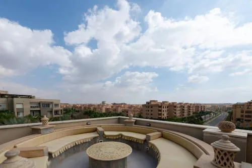 Golden Hour Rooftop 2BR with Park View, New Cairo