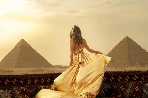 Golden Mask Pyramids Inn And jacuzzi