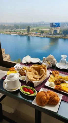 Grand Bayan Hotel & Apt at Nile Plaza
