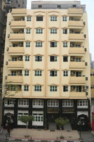 Happy City Hotel