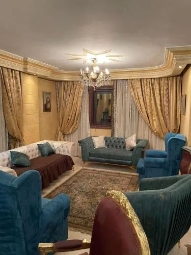 Hom Nader