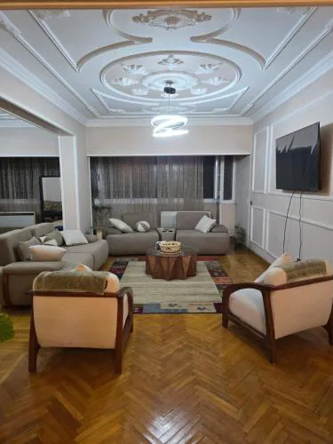 home apartment in maadi