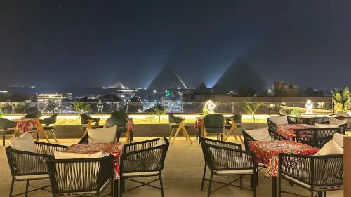 Hotel fola pyramids inn