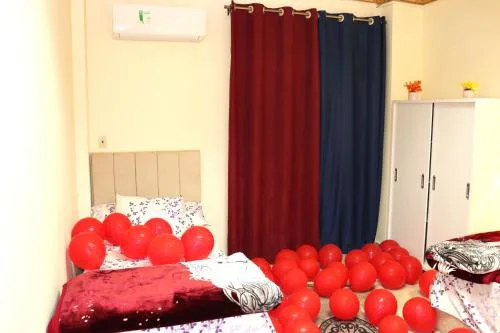 Hotel Rooms for rent Male only رجالة فقط مكان محترم