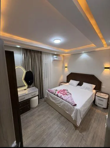 شقق مفروشه