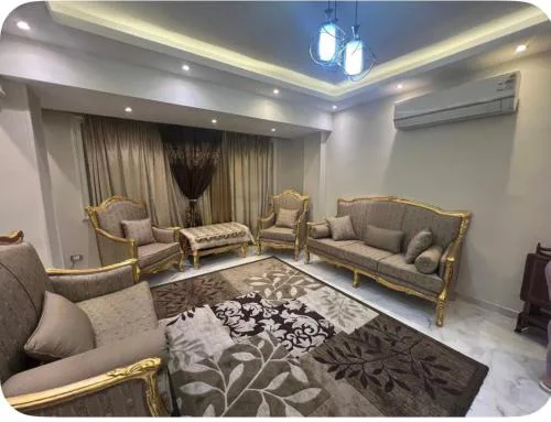 شقة فاخره للايجار