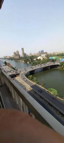 شقق سكنيه علي النيل
