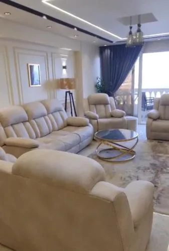 علي النيل في شارع البحر الاعظم