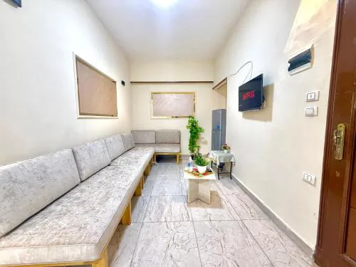 Joy Hotel & Apartments