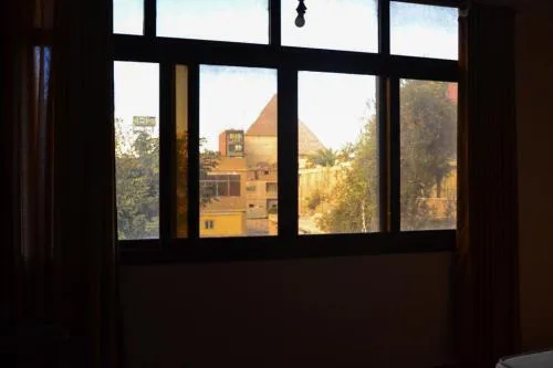 Khan mazar