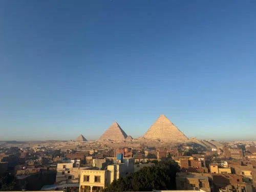 King pyramids