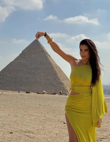Lá Giza Pyramids