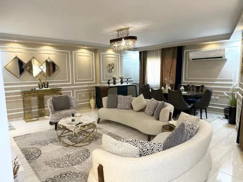 Luxurious apartment in cairo