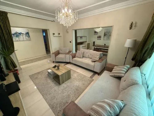 Luxury Apartment in Maadi Nile View - شقة فاخره بالمعادي كورنيش النيل