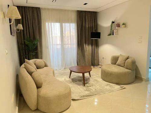Luxury Stay, High End Finished Home Near Airport