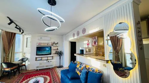 Luxury & stylish & have workstation & comfortable