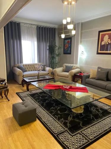 Modern 3-bedroom Mohadessen apartment