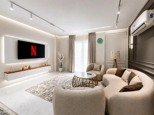 Modern & Cozy 2-Bedroom Apartment