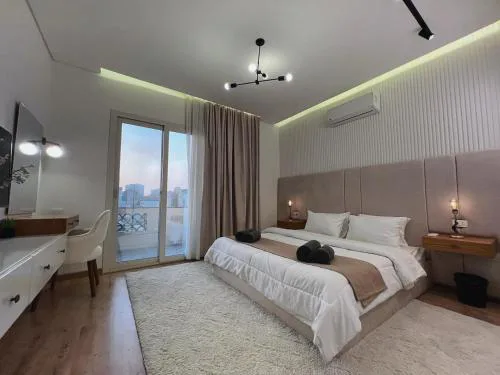 Newly Furnished - 1611- By Haven Hospitality