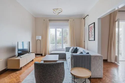 Omar Al Khayam, Zamalek - 3BD Apartment with Stunning Nile View