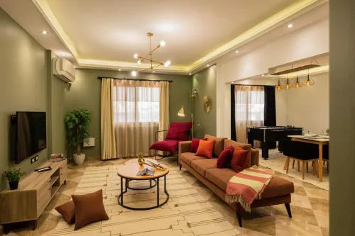 Play Foosball & Do Yoga - 1 BR Apt - Free Airport Pickup!
