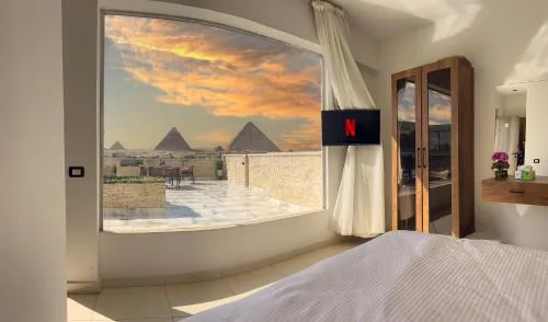 Point Pyramids View