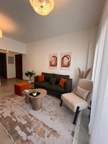 Privado by Manazil, 11A, Luxury Lakeview Stay in Privado