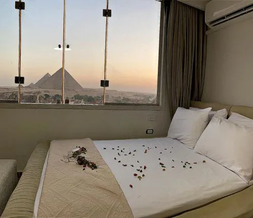 Pyramids Square