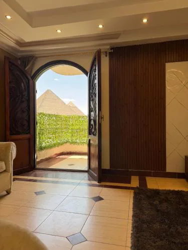 Pyramira Apartment