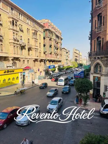 Revento Hotel DownTown,Adly