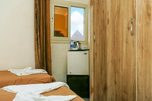 Royal Pyramids View hotel