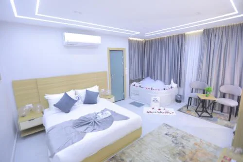 Royal View Pyramids Hotel