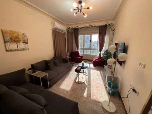 Rustic Retreat - Close to Airport
