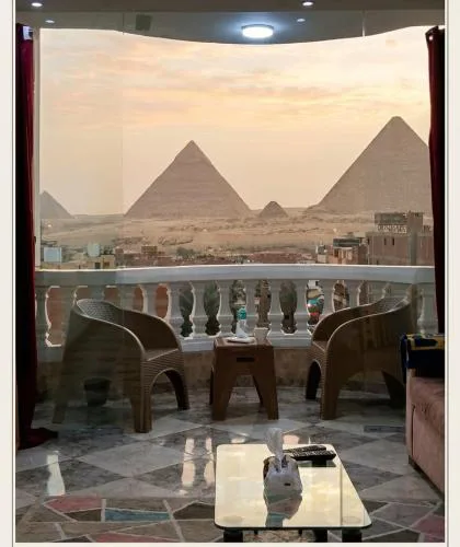 Spacious and Luxury Family Apartment Full Pyramids view